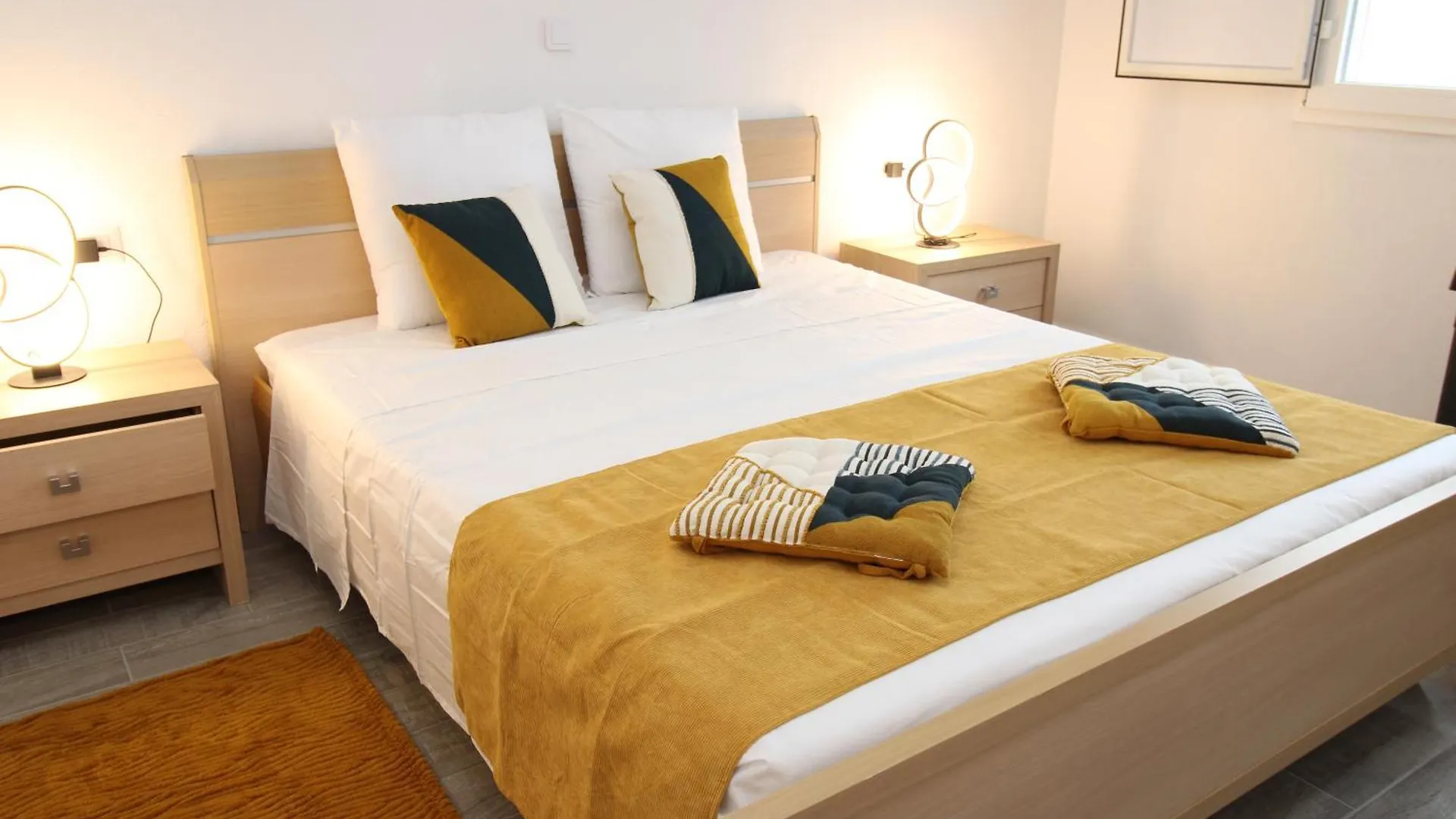 Arena'S Casa Vacanze La Caletta Apartment